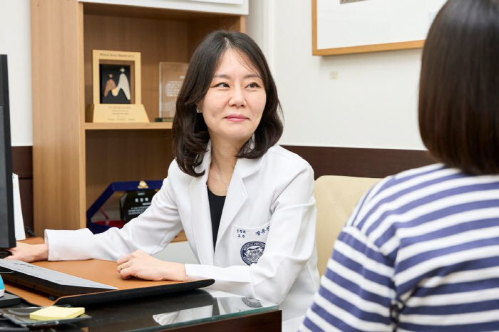 25 million Parkinson's disease patients by 2050...What makes it different from aging?