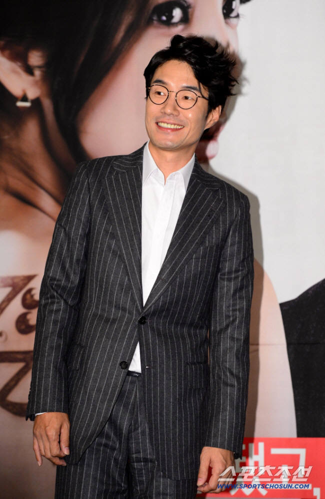 Actor Song Young-gyu found dead in the vehicle...Sad news only two weeks after being sent to drunk driving