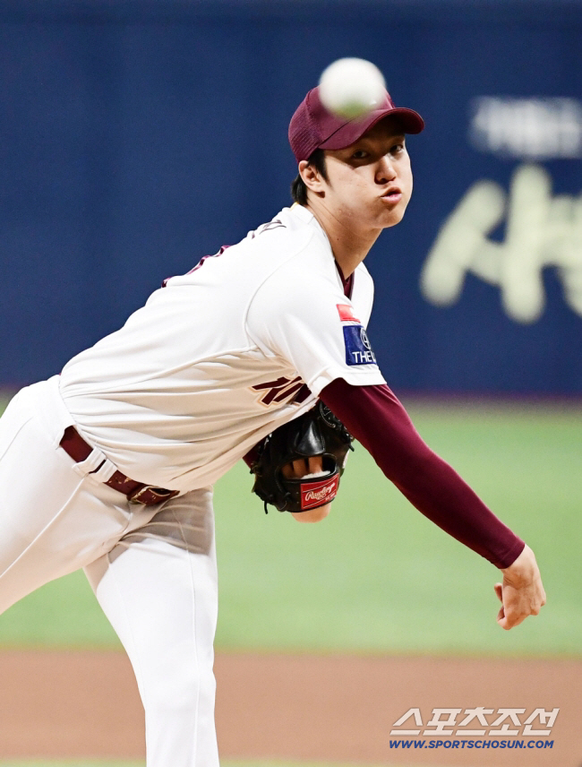 The atmosphere that was good for Song Sung-moon's 12 billion contract cooled down due to Ahn Woo-jin's absurd injury