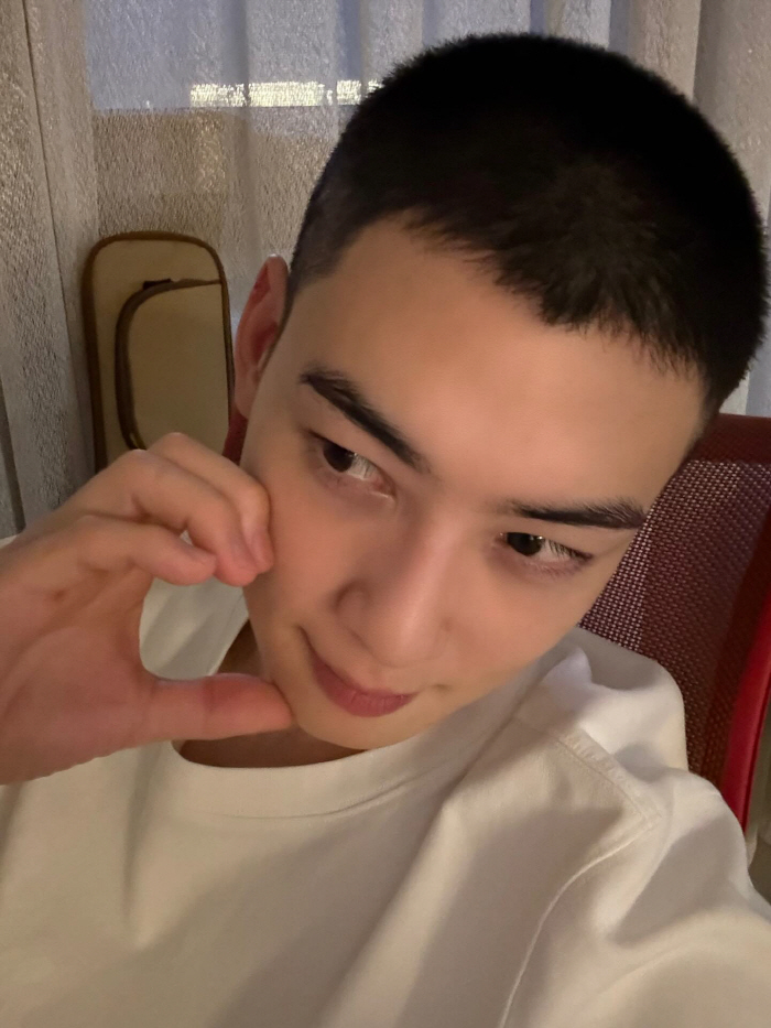 Help me...Cha Eun-Woo, enlistment SOS? Top ★ is not easy to confess to military life