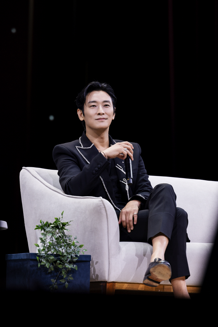 Joo Ji-hoon, Cheongryong, and Manila..Fan ♥ A fan meeting full of fans
