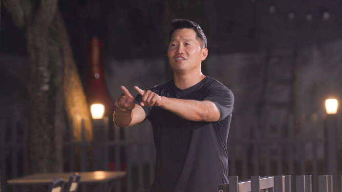 Kang Hyung-wook is angry at the dog..'Give him up like someone else's child'. Yelling