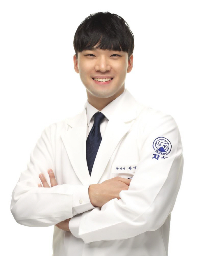 The percentage of patients with Parkinson's disease's oriental medicine treatment increased by 65.6% over 10 years