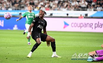 A player like this is a substitute for Son Heung-min, a hopeless Tottenham fan, and a frustrated Korean player