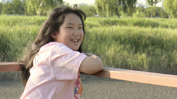 Sua, an autistic child who draws emotions, people who cheer for the dream