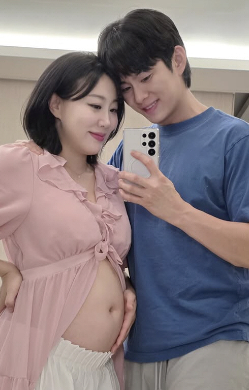 Twin Pregnancy Im Lara Rejects All Fetal Insurance After Precision Ultrasound
