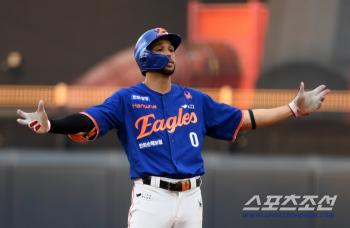 Cinderella Son Joo-young's lucky ball Liberato, July's performance that was as hot as the heat wave, became a Shelheelix player