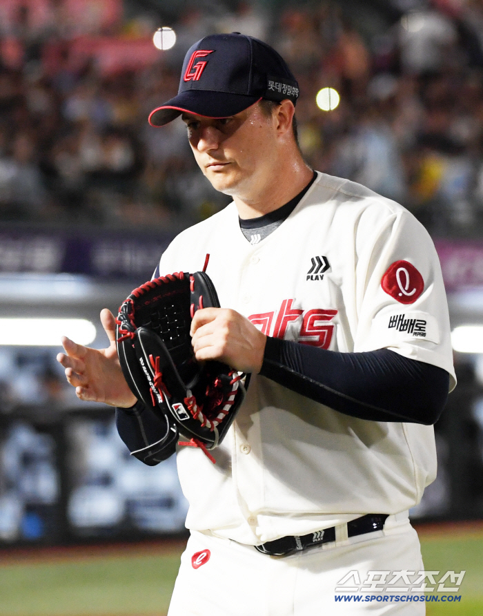 Even five innings is hard. Will it be 10 days of destiny? Repeated slump → I don't know what will happen after the head coach threw it... 