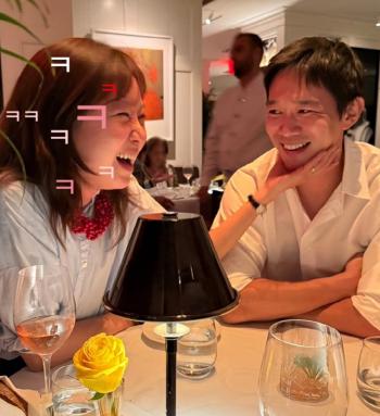 Gong Hyo-jin, ♥Kevin Oh, cover your face and touch with honey..a sweet honeymoon