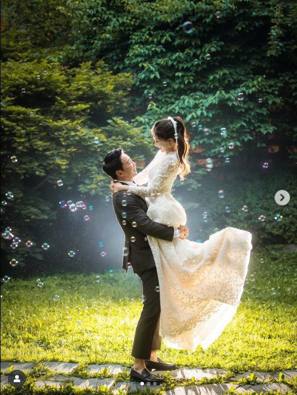 Kim Ha-young is getting married in September…It's not a surprise