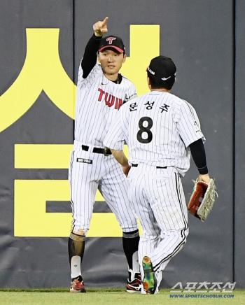  Park Hae-min, Moon Sung-joo, watertight defense