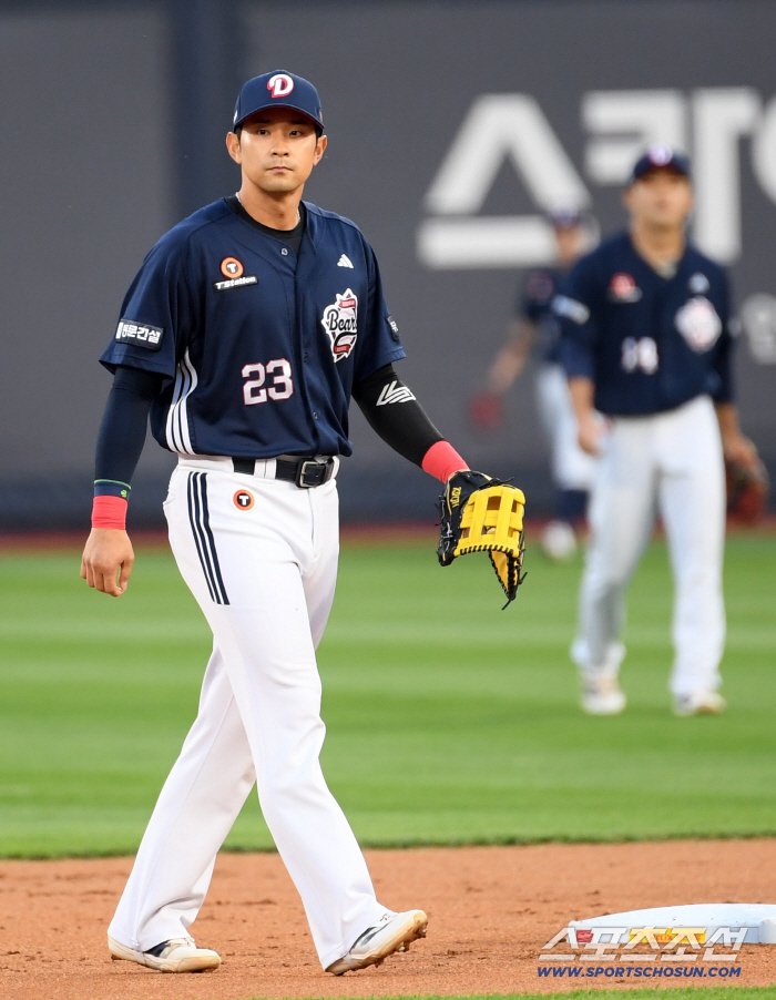 The reason why Kang Seung-ho, as revealed by acting Cho Sung-hwan, should rebound. There is a big gap between our team veteran and young player. Kang Seung-ho is in between