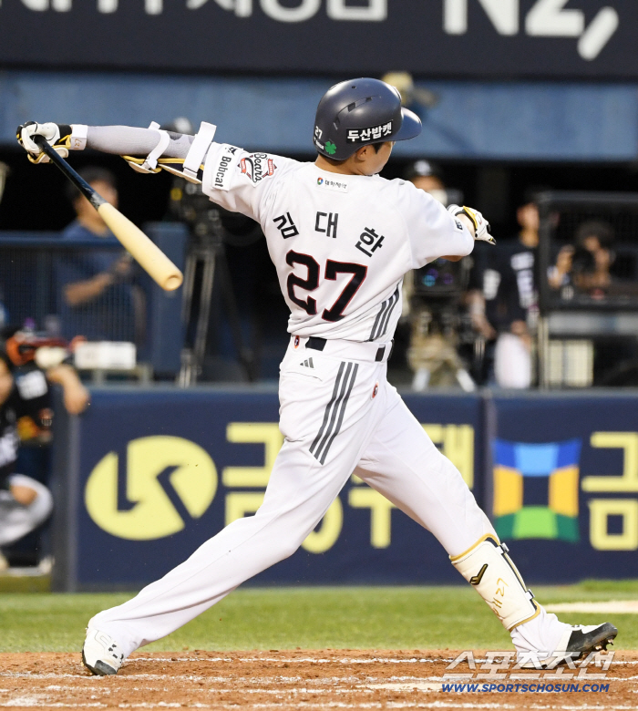 The reason why Kang Seung-ho, as revealed by acting Cho Sung-hwan, should rebound. There is a big gap between our team veteran and young player. Kang Seung-ho is in between
