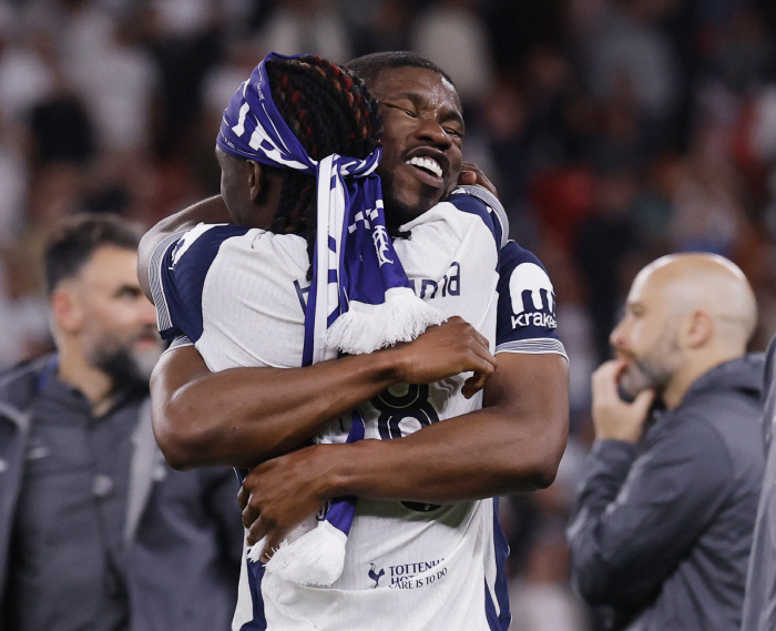 Son Heung-min informed his teammates of the transfer just before the press conference→Disappointed to say goodbye to Tottenham DF captain...I remember meeting him for the first time because he was so good at German