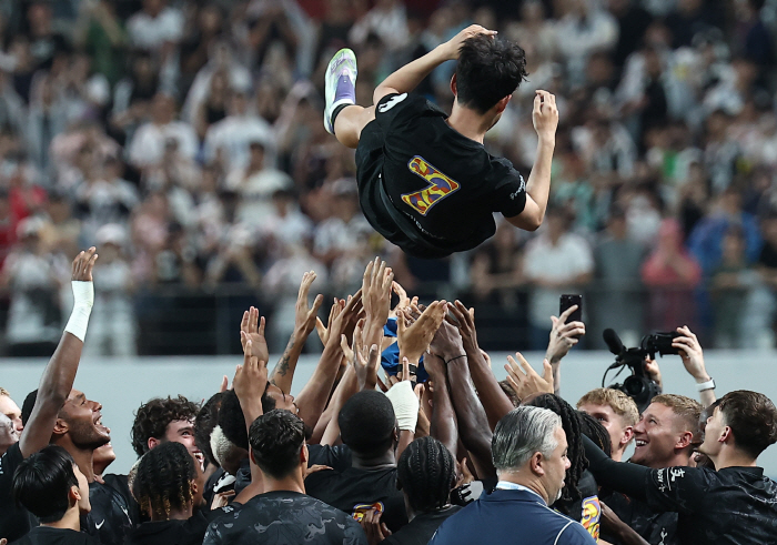 Son Heung-min, who left for La La Land, reads the count of LAFC's clothing official as early as the 7th