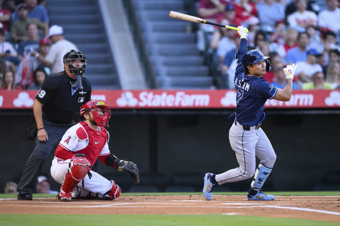 Yamamoto yesterday, Kikuchi pitcher again today, Kim Ha-sung 1 hit, 1 walk, 0.222TB 15 LAA