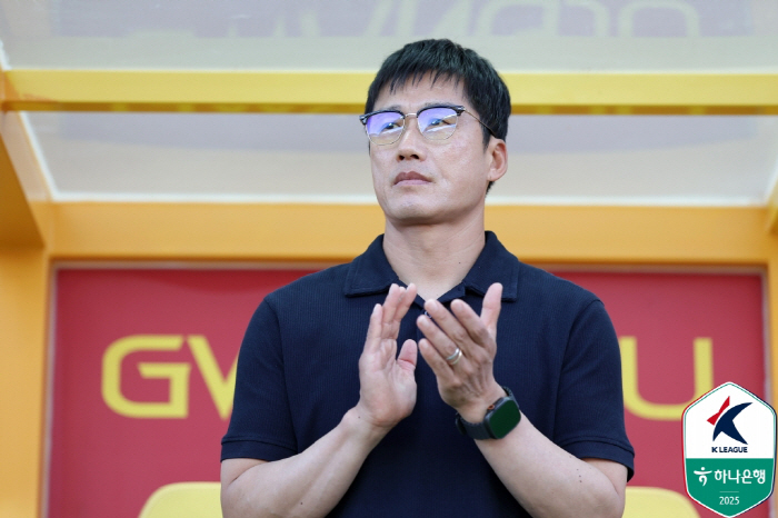  Erase Asani, 196cm FW Friedjornsson from Iceland, Gwangju Lee Jung Hyo...Korean Cup Winner