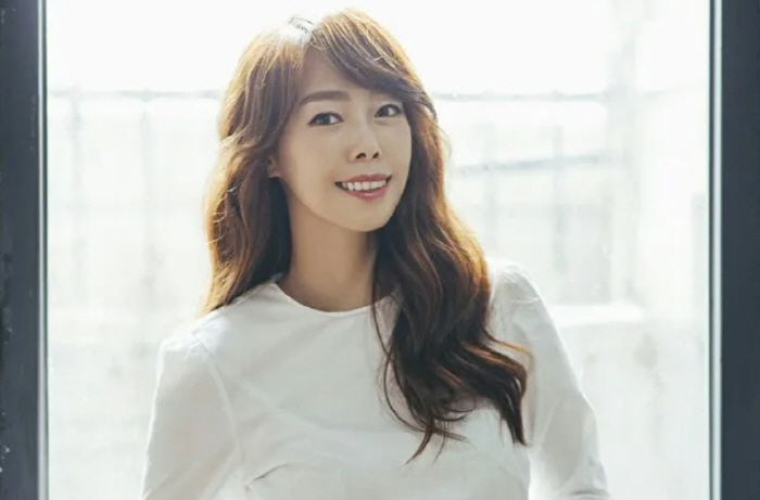 IZONE Lee Min died on the 5th...The agency is investigating the police. 
