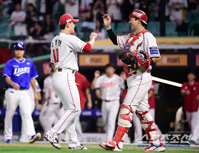 Lee Sung-yong, the sole fourth-place manager, pushed KIA with a three-run shot from behind as a pinch hitter, Tae-gon is the game hero today 