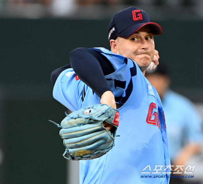Lotte will remember you forever What do you mean, 10 wins…I left with a smile until the end