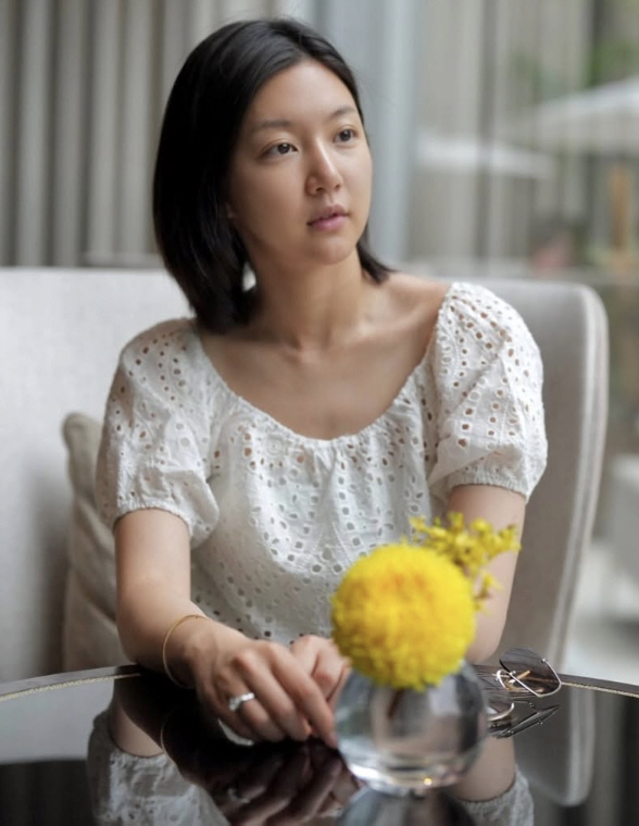 MENSA member Ha Yeon-ju reveals husband of Article 25 