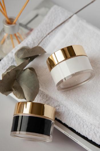 More than anti-aging...High-Efficacy Biotechnology-Based Ingredients Attentioned to Regenerative Beauty Fever