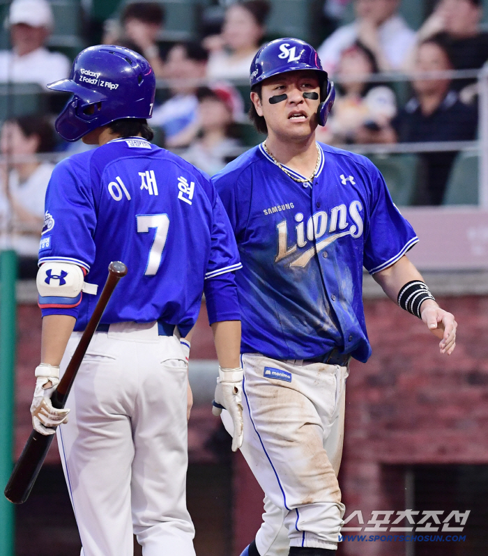  Kang Minho clenched and scored first