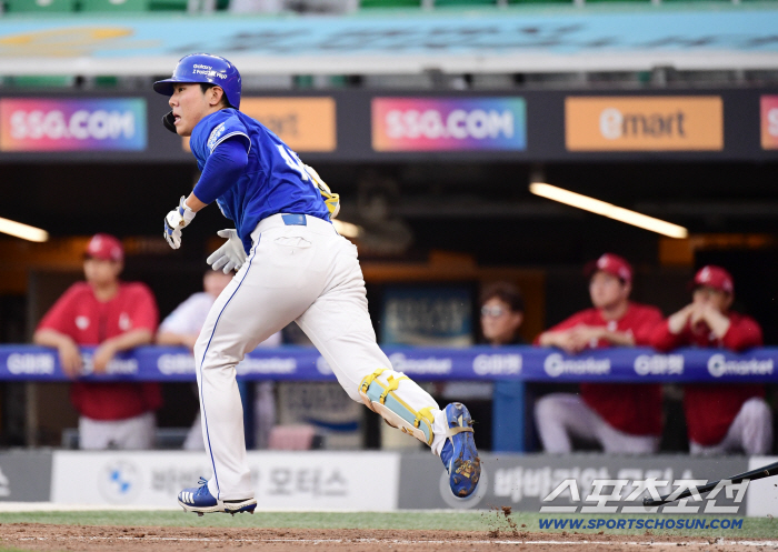  Samsung Su-ho made his first hit since his debut