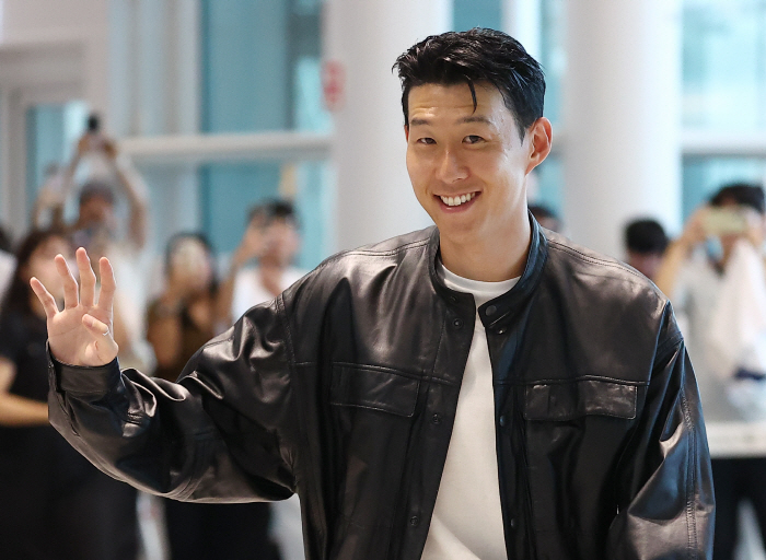 SON, it was an honor to be with you Tributes to Son Heung-min, please raise a statue! Urged Tottenham Chairman