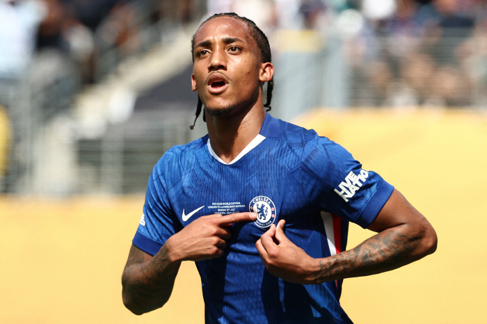 Failed to recruit, failed, failed, failed, failed! It is also a miracle to recruit top prospect Park Seung-sooEmbarrassed by EPL's richest club, ready to try to recruit cliffhanger