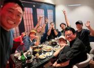 Kim Ji-min ♥ Kim Jun-ho, the happiness of the newlyweds in a back hug...Sweet honeymoon moment