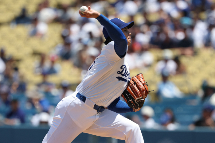 LAD, who suffered a come-from-behind loss despite Ohtani's strong pitching and hitting performance in four innings, is really angry. A colleague blamed himself
