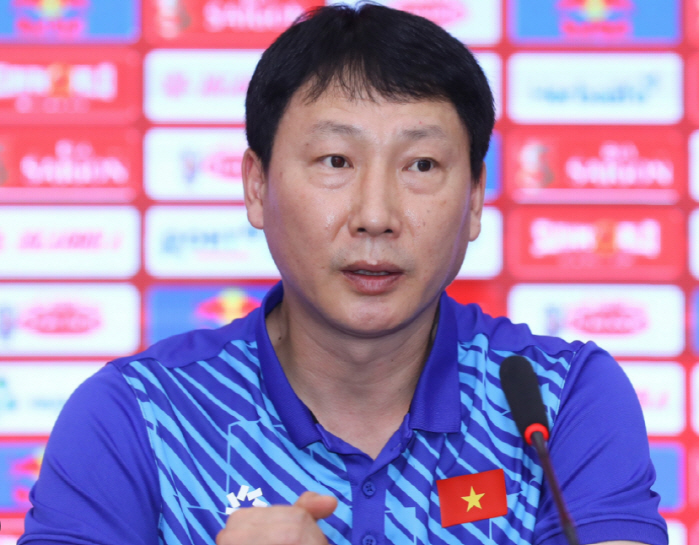 Now even China is shaking! Kim Sang-sik's Vietnam, the fear of 1.4 billion continents, is no longer a weak team to defeat