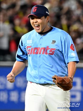  Cheering Park Jin, I won!