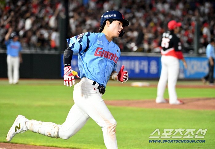  HAN TAE YANG's Three Run, now a point difference!