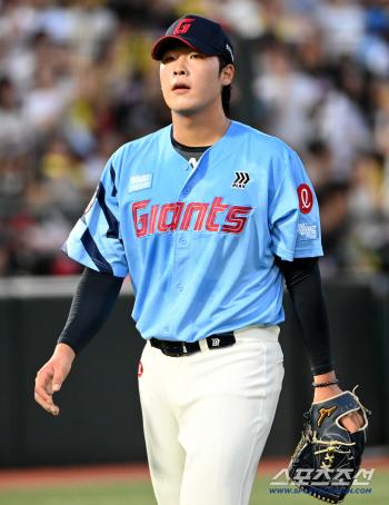  Lee Min-seok is on the verge of loading the bases