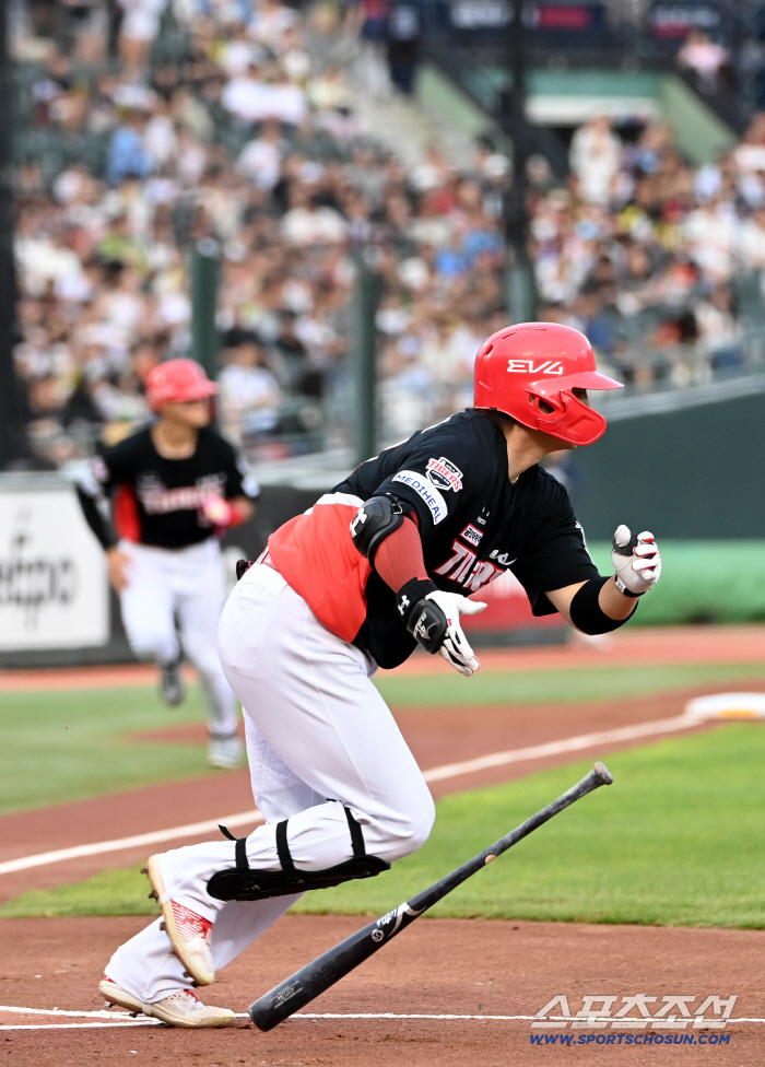  Na Sung-beom's first RBI timely hit