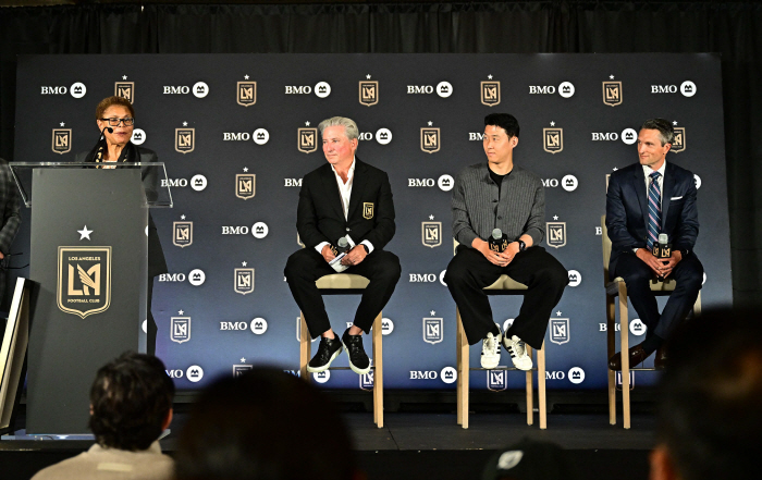 Son Heungmin came to LA? The U.S. Is Excited by the Appearance of EPL Wall...Beckham LA Dodgers, welcome SON!