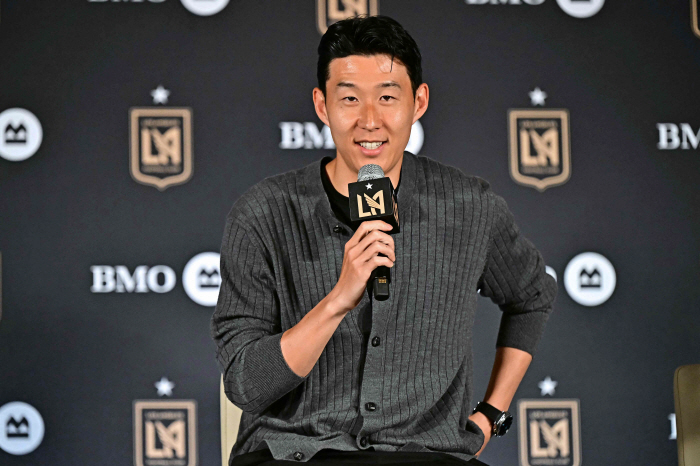 There has never been such a beautiful farewell Chairman Levi's return, always welcome → Posting with Son Heung-min, Tottenham's tribute...37 Billion MLS Highest Transfer Price, Welcome to the LA Market