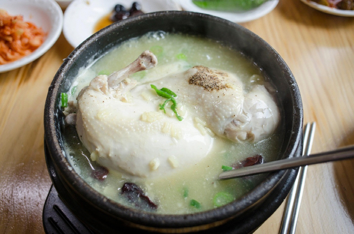 Who is a health food such as samgyetang and watermelon, but rather poisonous?