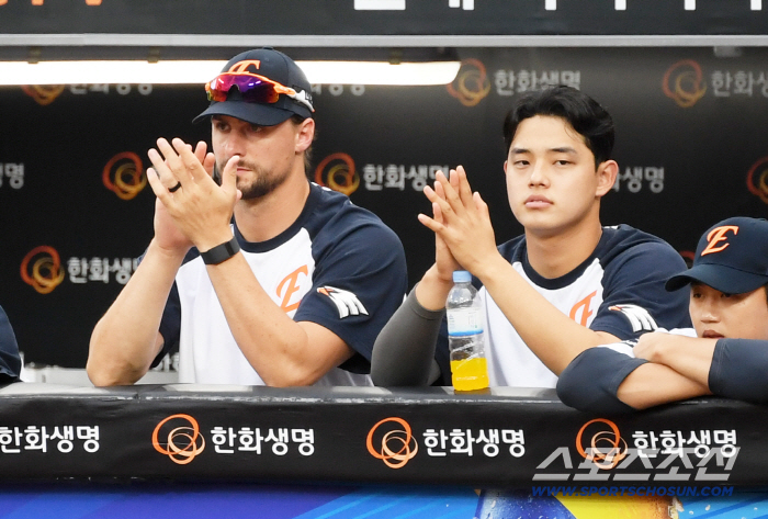 Even Sun Dong-yeol and Ryu Hyun-jin failed to make a new record, just one step! Only three people in 44 years...Hanwha ace will beat the first time in history to win the championship 