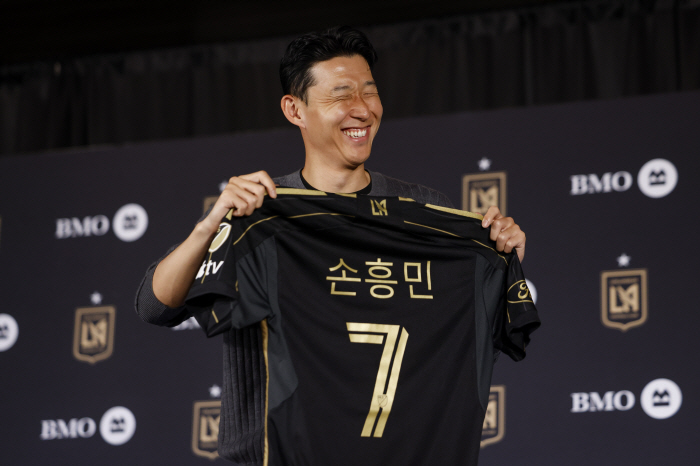LA FC is crazy! 'Asian GOAT Son Heung-min, football's version of Otaniro' The reason for the highest transfer fee ever established by using SON