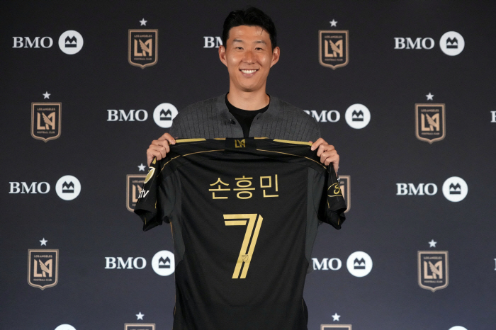 I can't believe it yet. Veribal, who still misses Son Heung-min, knows he's leaving, Son Heung-min is legendary!