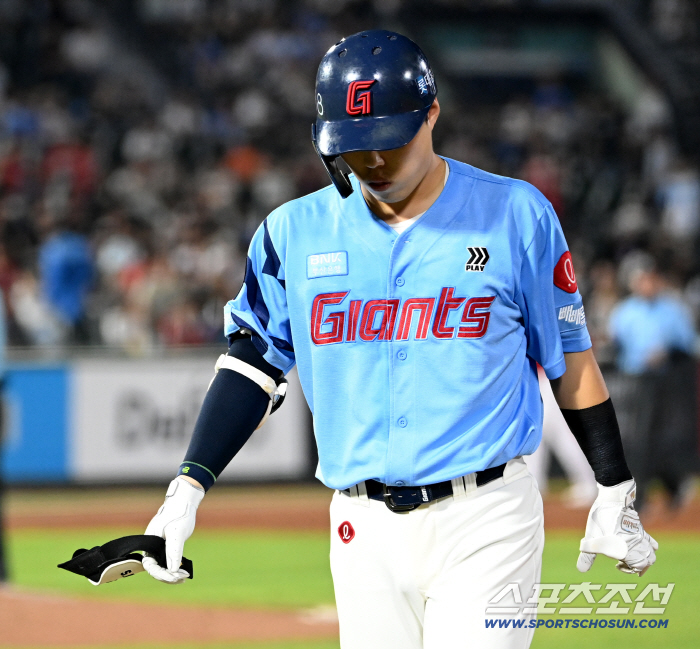 Lotte with the best team batting average? → 7th place in the second half of the year...The two men who hit 100% marked by Kim Tae-hyung should survive 