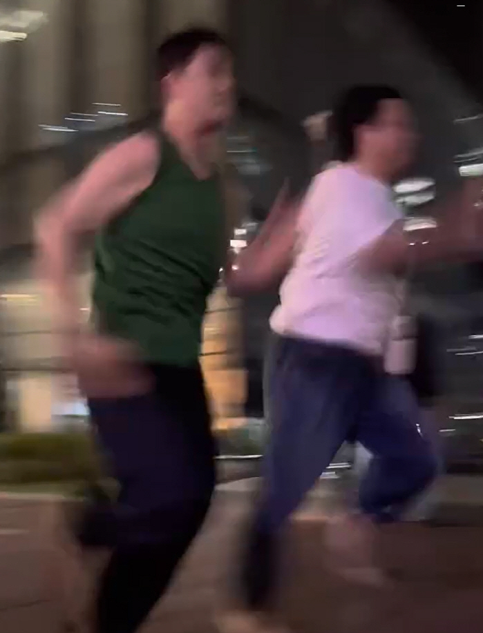 What is the result of the fierce match with Jeon Hyun-moo and Koo Sung-hwan?Working out is really good