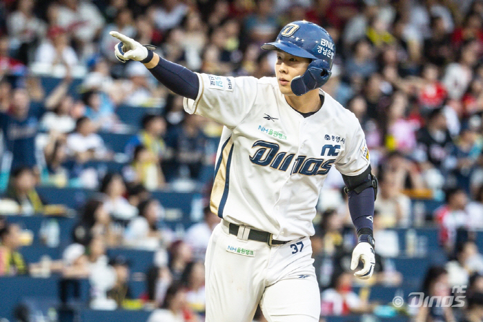Baseball, a horror movie, unpredictable game, Park Kun-woo won the game with the grand slam of the come-from-behind final, winning 8 points NC, Lee Eui-ri 7 points KIA again