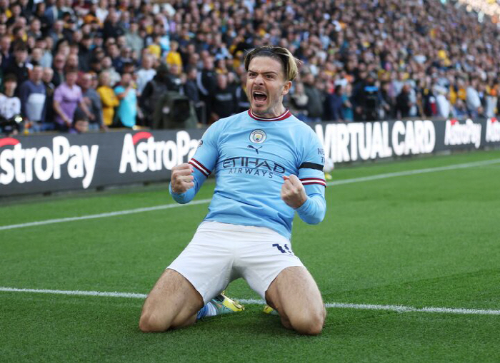 GOOD BYE Klusevski → Welcome Grealish! ...50 billion Frank in rental costs alone, disposing of injured players