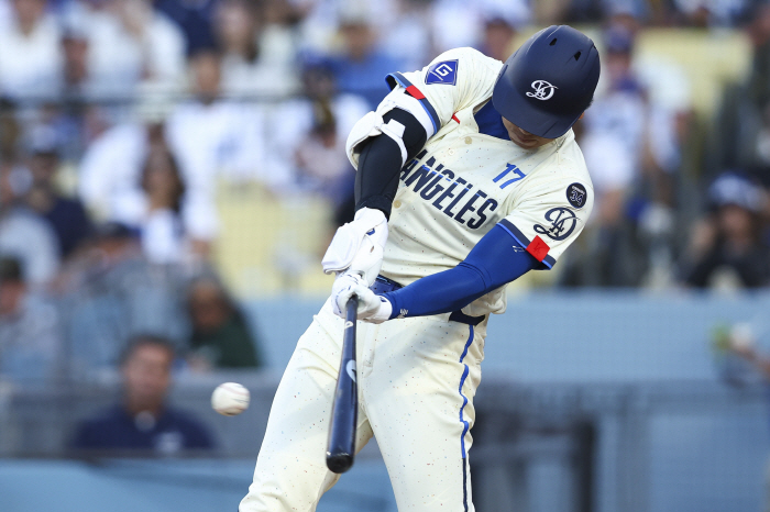 have exceeded the human level The batting speed is 174km! Ohtani of the Los Angeles Dodgers has achieved 40 home runs for three consecutive years. Jersey and Raleigh get shabby in front of Ohtani's milestone