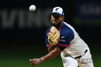 How was Mercedes' first appearance? → Doosan hitters called in time and contracted, but still nice pitching
