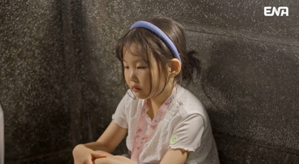 I traveled without Yeonwoo, Hayoung, and Jang Yoon-jung. It was a disaster..I've been sprinting, but I'm not good enough (my life)